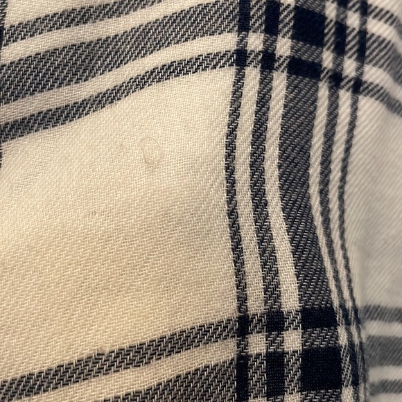 Madewell Industry Button Back Top in Plaid - Picture 12 of 15